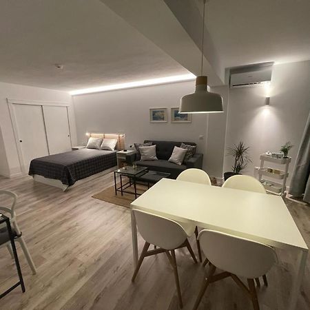 Apartamento C Y L 토레몰리노스 외부 사진