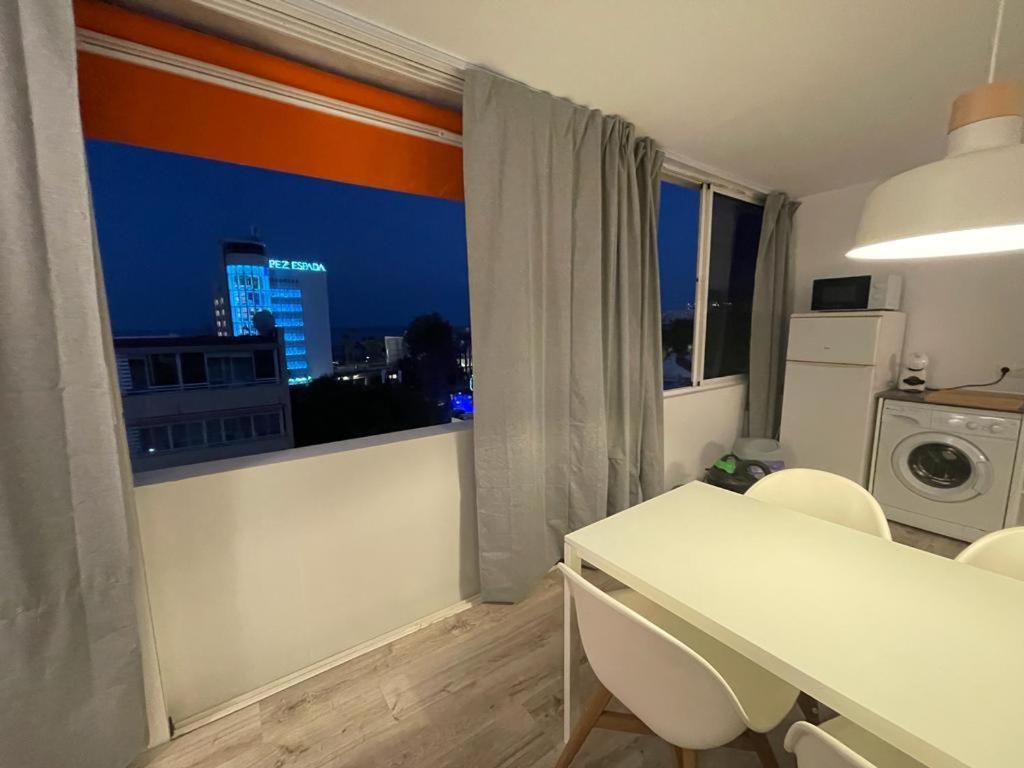 Apartamento C Y L 토레몰리노스 외부 사진